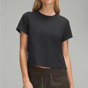 Lululemon Classic Fit Black Tee Shirt - Size 6